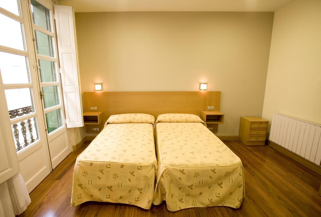 Roquefer Bilbao Central Rooms Bagian luar foto