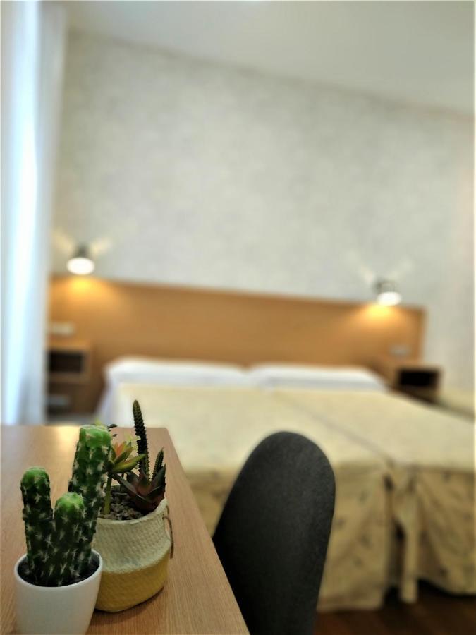 Roquefer Bilbao Central Rooms Bagian luar foto