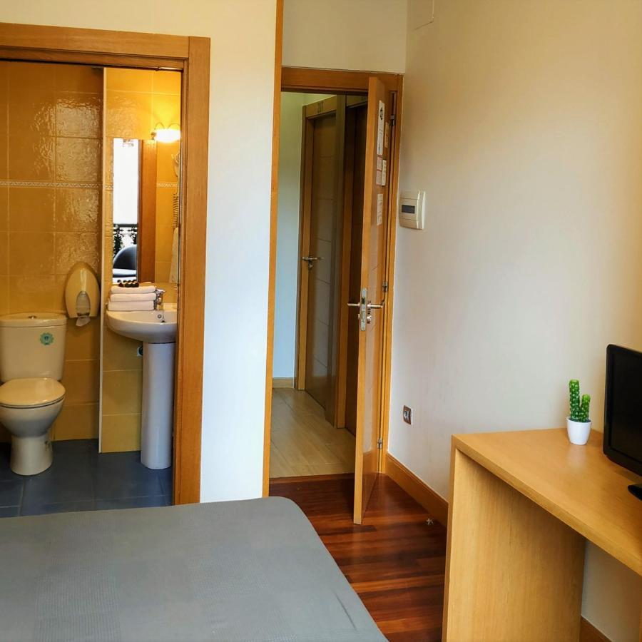 Roquefer Bilbao Central Rooms Bagian luar foto